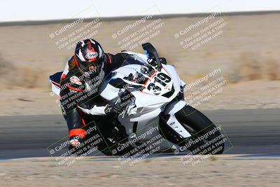 media/Jan-08-2022-SoCal Trackdays (Sat) [[1ec2777125]]/Turn 15 Inside (950am)/